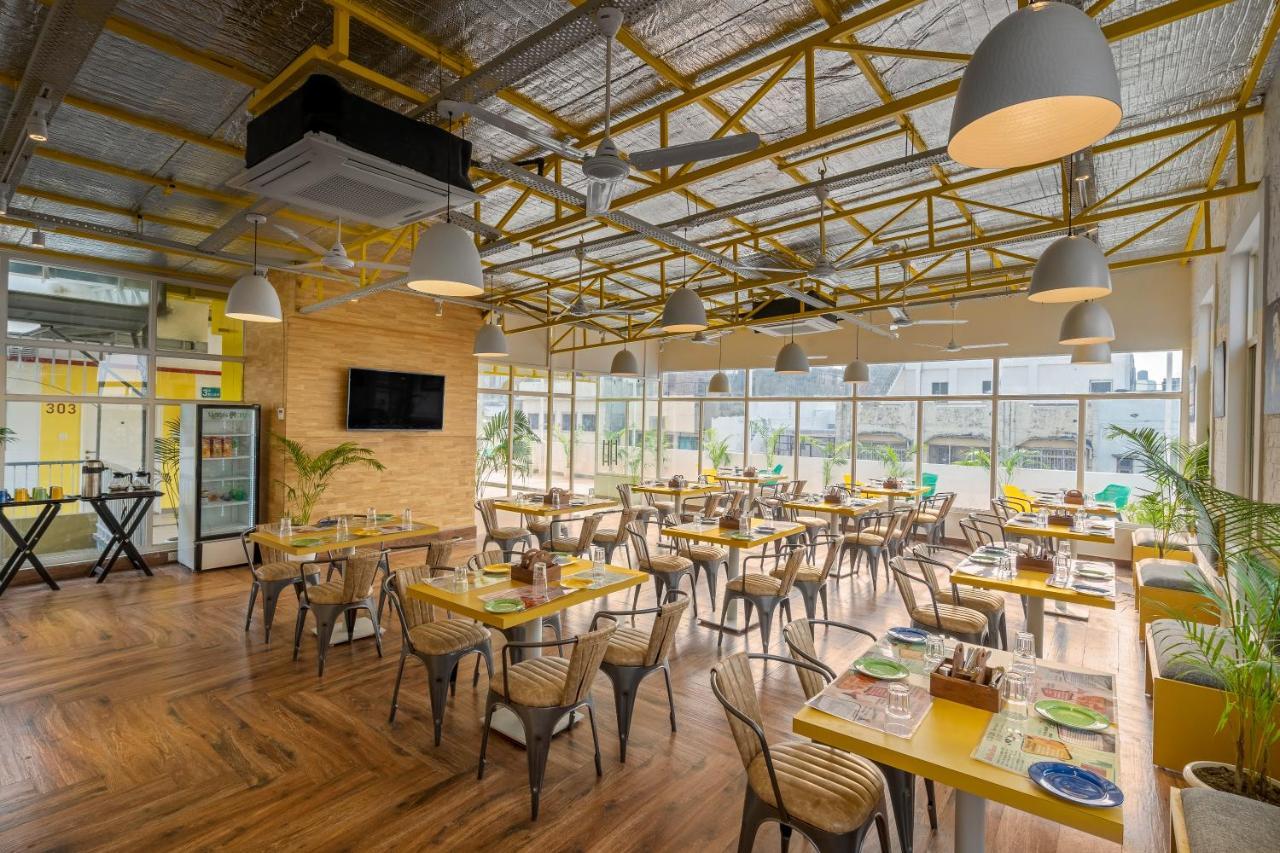 The Hideaway Bedzzz Varanasi by Leisure Hotels Exterior foto