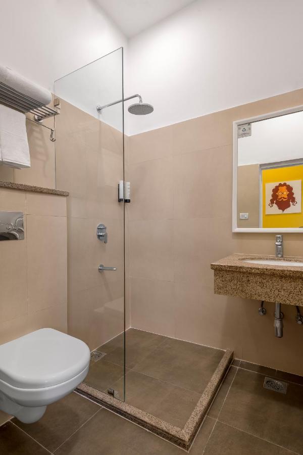 The Hideaway Bedzzz Varanasi by Leisure Hotels Exterior foto